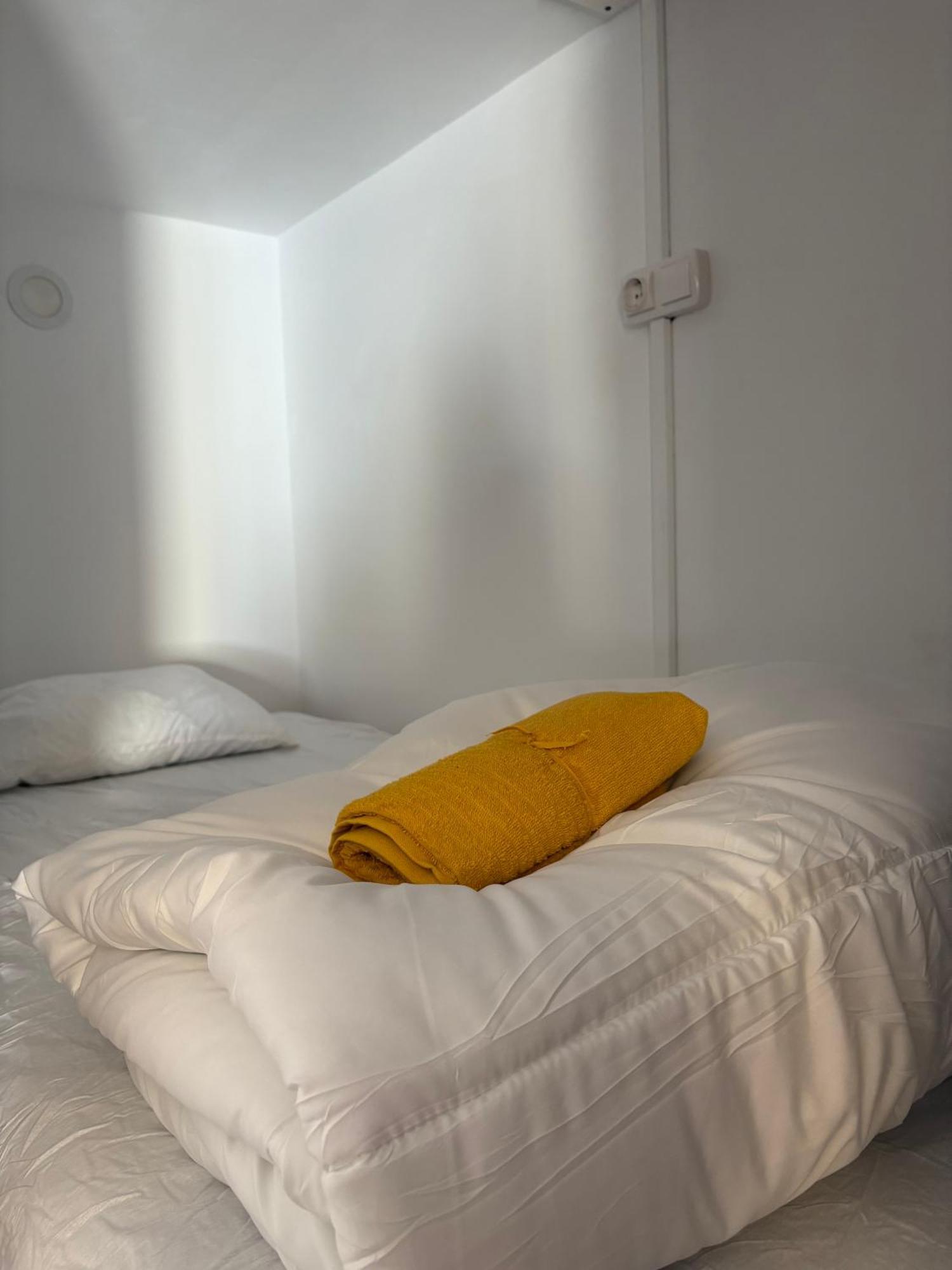 Spanglish Hostel *